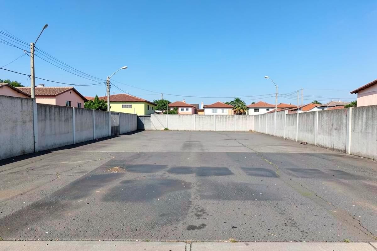 Lote plano e murado no Jardim Alvorada, Paraopeba
